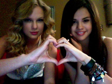taylor-swift-and-selena-gomez-heart.jpg
